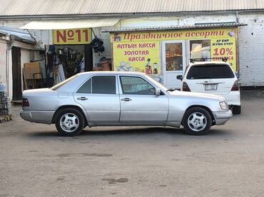 Mercedes-Benz: Mercedes-Benz E-Class: 1992 г., Седан