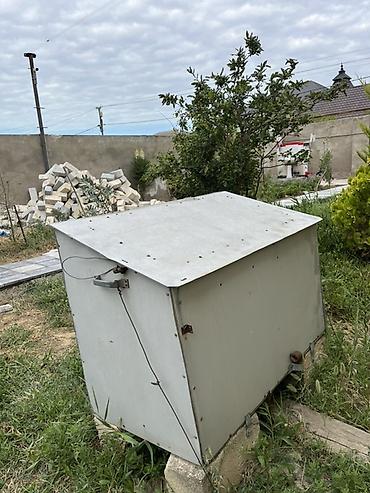 dekor odun: Taxta və metal kombinasiyalı böyük bağ sandığı/çəllək tipli saxlanma — 3