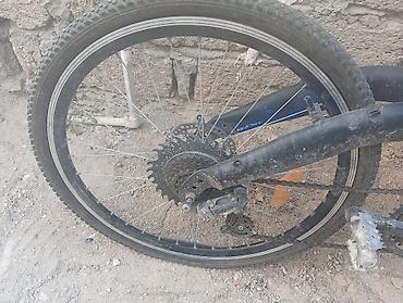 Dağ velosipedləri: Velosiped – dağ tipli, uşaq/yeniyetmə ölçüsü Xüsusiyyətlər: - — 3