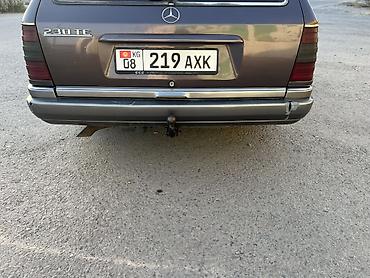 сонг плюс 2025: Mercedes-Benz W124: 1991 г., 2.3 л, Автомат, Бензин, Универсал — 7