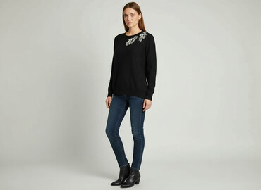 Swetry: Sweter damski, rozmiar L