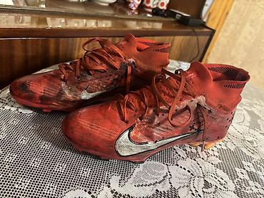 Butslar: Butslar Nike, İşlənmiş — 1