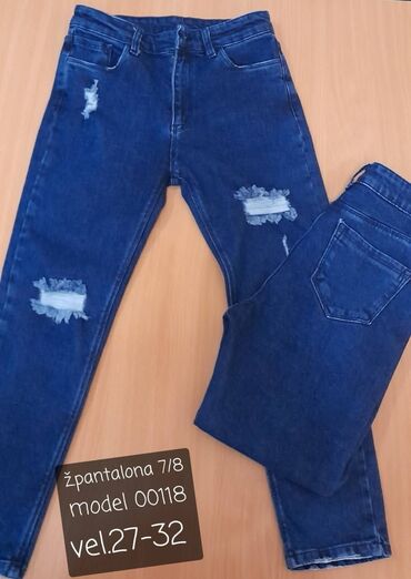 Farmerke: Ženske farmerke sa elastinom
3000
Velicine na slici — 4