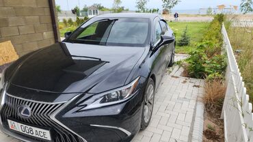 электромобиль в рассрочку в бишкеке: Lexus