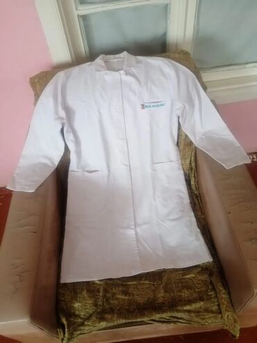 Tibbi geyim: Salam Aleykum Kişi və Qadın üçün Xalatlar satılır az işlənmiş Təzədən — 13