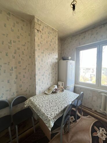 Продажа квартир: 3 комнаты, 78 м², 105 серия, 5 этаж, Старый ремонт