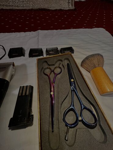 машинка парикмахерская: Машинка для стрижки волос Revell c запасным аккумулятором
