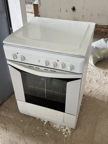 встроенная вытяжка для кухни: Indesit, Комбинированная, Механическое, Напольная, Полная оплата