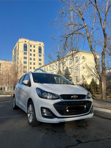 Chevrolet: Chevrolet Spark: 2016 г., 0.9 л, Автомат, Бензин, Хэтчбэк