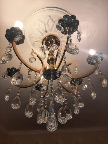 Süni güllər: Çılçıraq, 6 lampa, Metal