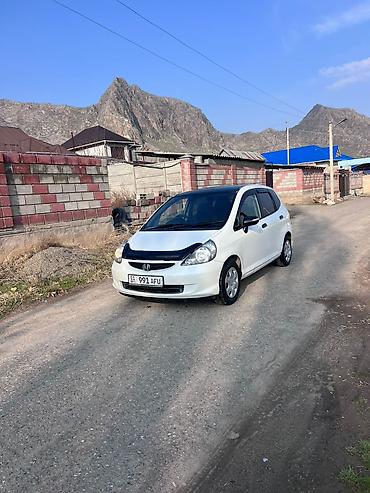 Honda: Honda Fit: 2004 г., 1.3 л, Вариатор, Бензин — 10