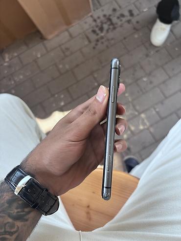 iphone 11 qara: IPhone 11, 64 GB, Qara — 4