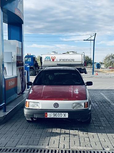 для мотора: Volkswagen Passat: 1989 г., Бензин, Седан — 4