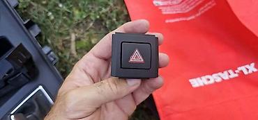 auto kamera 3 u 1: PREKIDAČ 4 MIGAVCA ZA AUDI A3, A4, A4 ALLROAD . | Audi a4 a5 b9 — 1
