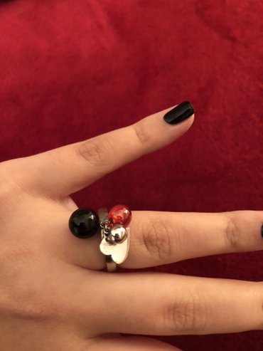 Γυναικείος ρουχισμός: Ασημενιο δαχτυλιδι δεν μαυριζει! μεσα στο κουτι του! κομψο και