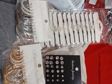 Torbe: Plišana torbica u obliku srca - Model: srce, mekani veštački krzneni — 150