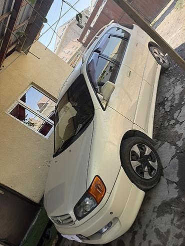 windom 2001: Toyota Ipsum: 1999 г., 2 л, Автомат, Бензин, Минивэн — 1