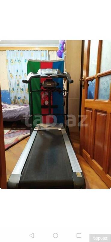 qaçış trenajor: Trenajor ideal veziyyetdedir cox keyfiyyetli alman texnologiyasidir