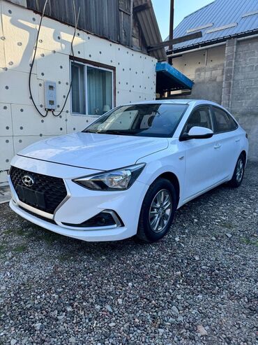 мини пагурушик: Hyundai : 2018 г., 1.6 л, Типтроник, Бензин, Седан