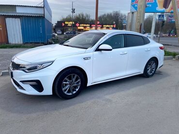 Продажа авто: Kia K5: 2019 г., 2 л, Автомат, Газ, Седан