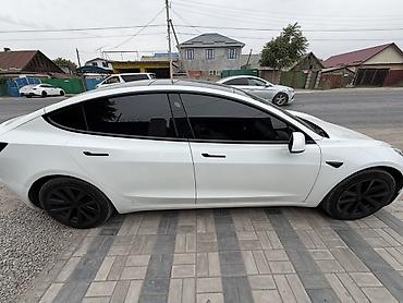 Tesla: Tesla Model 3: 2021 г., 4.7 л, Автомат, Электромобиль, Лифтбек — 3