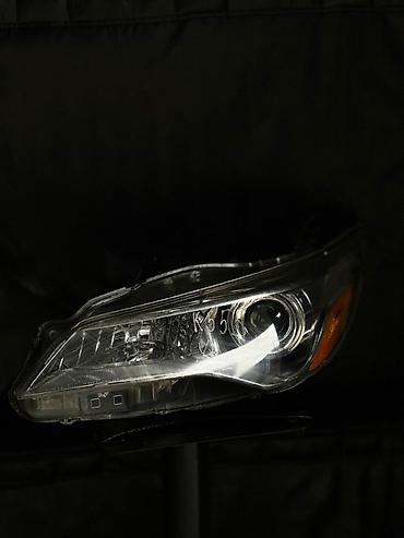 h11: Передняя левая фара Toyota 2014 г., Б/у, Оригинал, Япония — 1