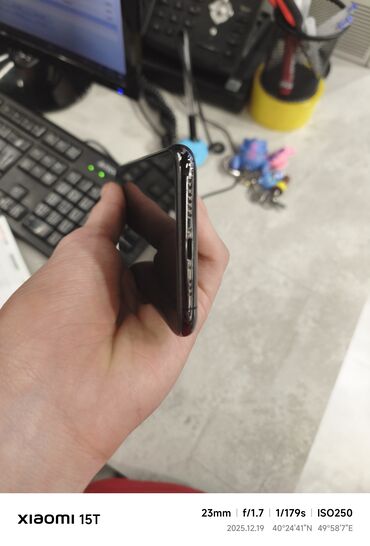 Apple iPhone: IPhone X, 64 GB, Space Gray, Face ID — 6