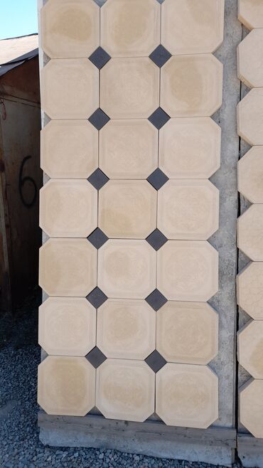 Тротуарная плитка: Брусчатка Брусчатки Брусчатка Бишкек цена Брусчатка, евро at lalafo.kg — 28 Тротуарная плитка: Брусчатка Брусчатки Брусчатка Бишкек цена Брусчатка, евро — 28