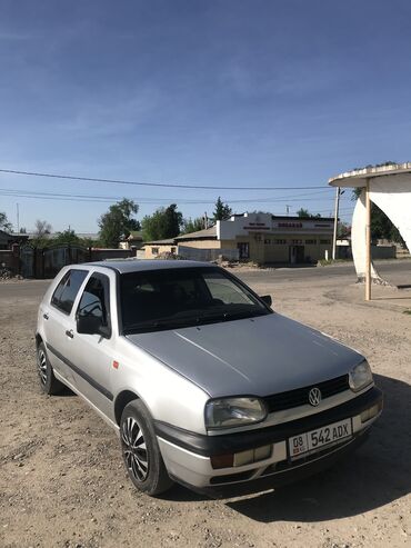 Volkswagen: Volkswagen Golf: 1991 г., 1.8 л, Механика, Бензин, Хэтчбэк