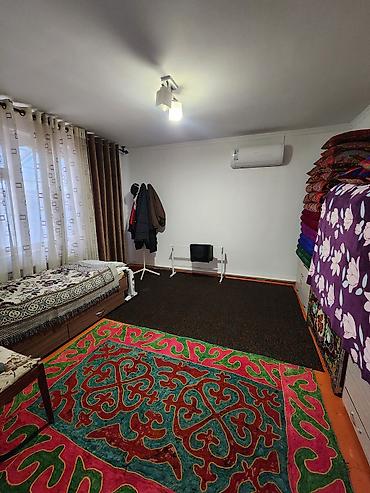 Продажа коттеджей и домов: 🏡 Срочно продается дом в ж/м Ак-Босого, г. Бишкек Продается уютный — 24