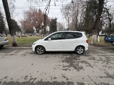 Honda: Honda Fit: 2003 г., 1.3 л, Бензин, Хэтчбэк — 7