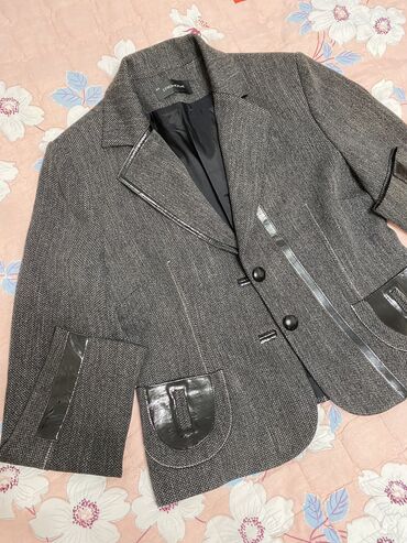 пиджак серый: Брючный костюм, Прямые, Пиджак, Турция, Осень-весна