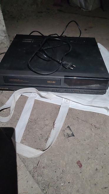 Orion VHS HQ video kaset pleyeri Xüsusiyyətlər: - VHS/HQ format