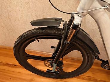 volesipet: Dağ velosipedi – 29” təkərlər, ön amortizator, disklə əyləclər - — 6