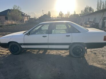 ауди а6 2009: Audi 100: 1988 г., 2.3 л, Механика, Бензин, Седан