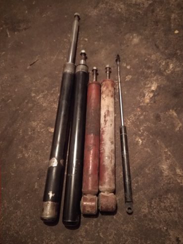 Автозапчасти: BMW E30 полный комплект на lalafo.kg BMW E30 полный комплект в Бишкек