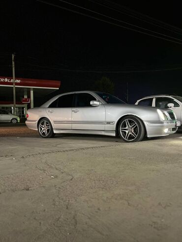 мерс гигант ош: Mercedes-Benz E-Class: 2002 г., Седан