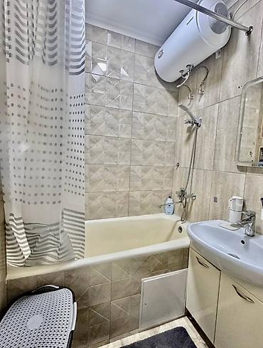 Продажа квартир: 3 комнаты, 68 м², 105 серия, 4 этаж, Евроремонт at lalafo.kg — 12 Продажа квартир: 3 комнаты, 68 м², 105 серия, 4 этаж, Евроремонт — 12