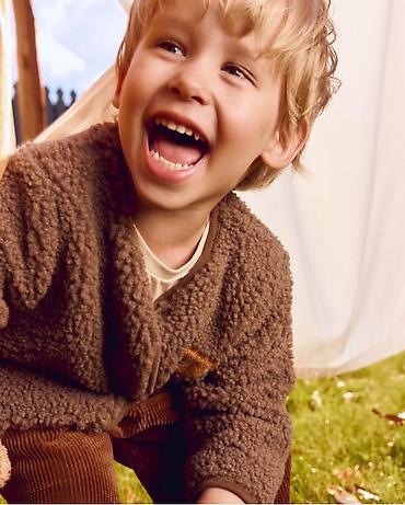 Верхняя одежда: В наличии демисезонные плюшевые куртки тедди. 👆👆👆Последние 92 и — 4