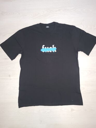 muške majice kratkih rukava: Men's T-shirt XL (EU 42), bоја - Crna