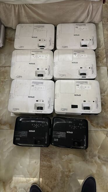 Lampalar: Projektor lampaları və AV receiver Təsvir: - Şəkillərdə müxtəlif — 45