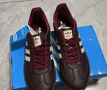 Мужские кроссовки, 43, Adidas, Новый, цвет - Коричневый at lalafo.kg Мужские кроссовки, 43, Adidas, Новый, цвет - Коричневый