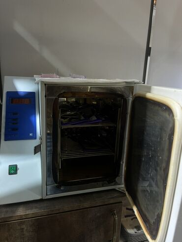 Мойки и раковины: Продается!!!! Распродают Салон по стоимости )можете звонить или писать — 23