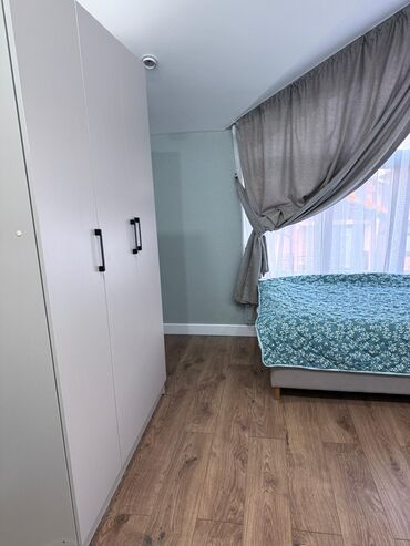 Посуточная аренда домов: 130 м², 3 комнаты, Утепленный, Теплый пол, Бронированные двери — 8