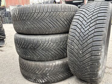 Шины: Шины 235 / 55 / R 18, Всесезонная, Б/у, Комплект, Чехия, Continental — 1