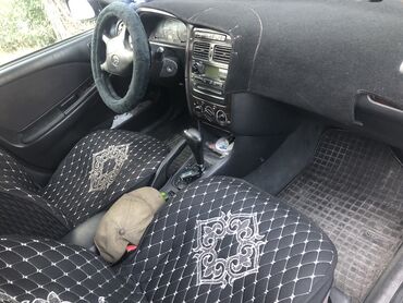 продам авенсис: Toyota Avensis: 2002 г., 2 л, Автомат, Бензин, Хэтчбэк