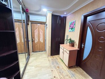 Köhnə tikili: Bakı, Bakıxanov qəs., 3 otaqlı, Köhnə tikili, m. Neftçilər, 70 kv. m — 17