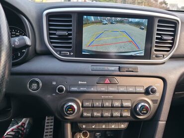 Другие детали кузова: Кроссовер (черный) — 5‑дверный, просторный багажник и салон. Основные — 9