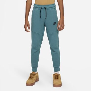 буу кийим: Продаю tech fleece оригинал срочно деньги нужны из за этого продаю
