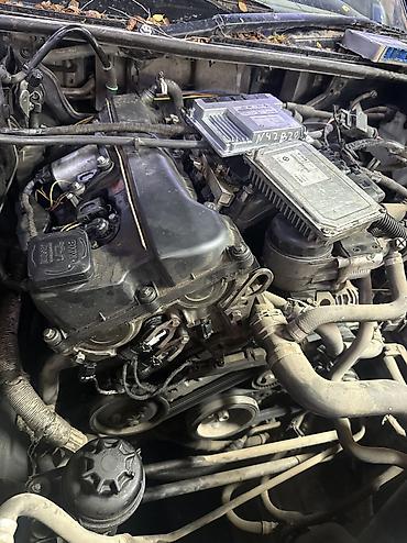 Детали двигателя и моторы в сборе: Бензиновый мотор BMW 2003 г., 1.9 л, Б/у, Оригинал, Германия — 3